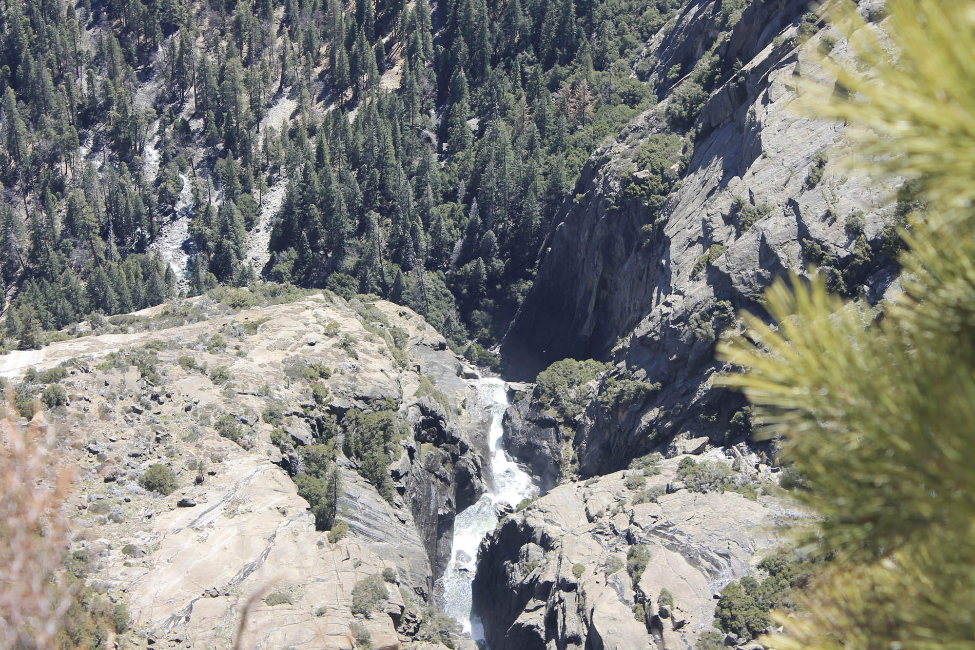 vertigo inducing view down into yosemite valley
